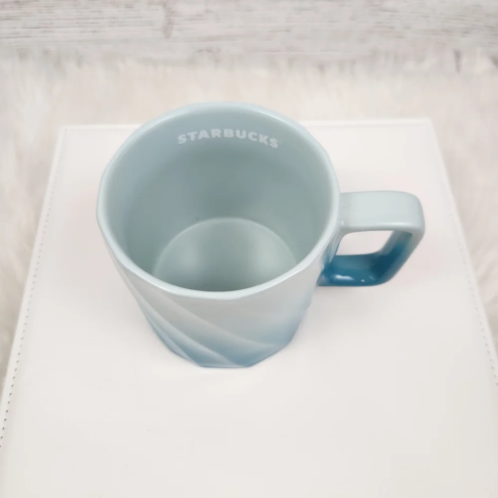 Starbucks Blue Ombre Twist Ribbed Ceramic Mug 14oz